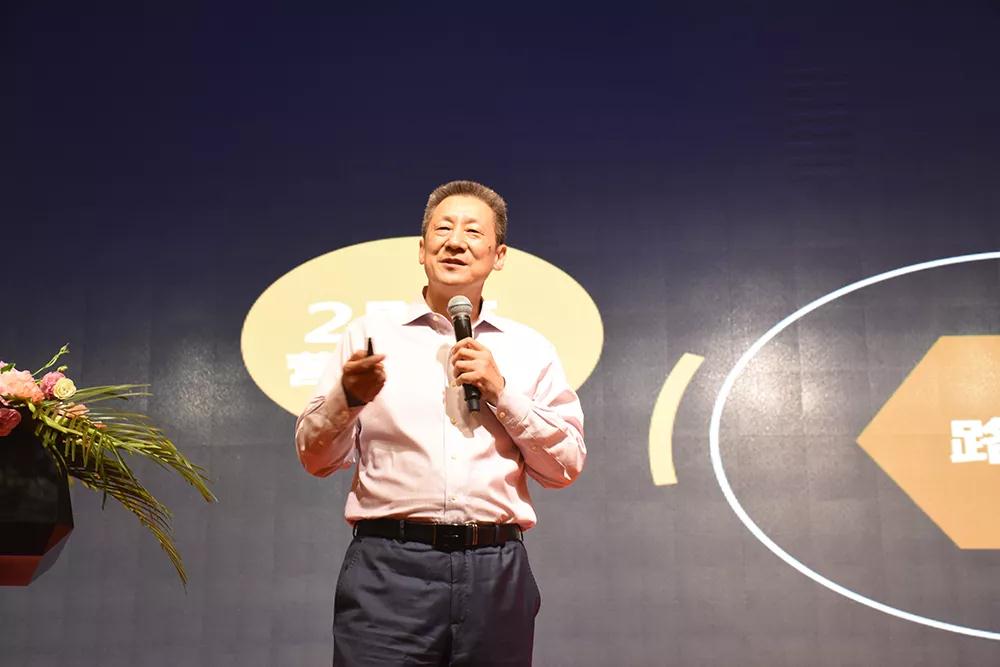 中國營銷實戰(zhàn)專家路長全先生 中國營銷實戰(zhàn)專家路長全先生