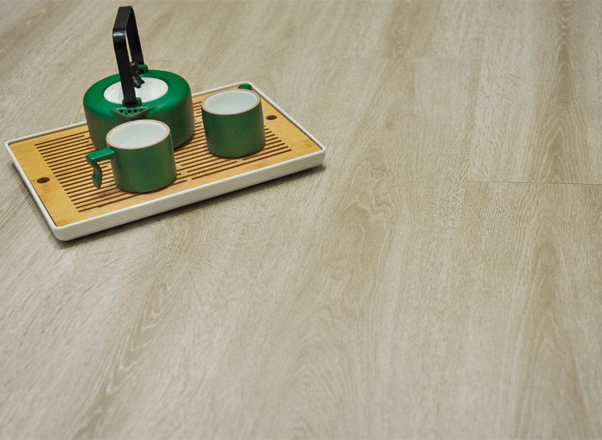 鵬鴻強(qiáng)化復(fù)合地板2805 鵬鴻強(qiáng)化復(fù)合地板2805