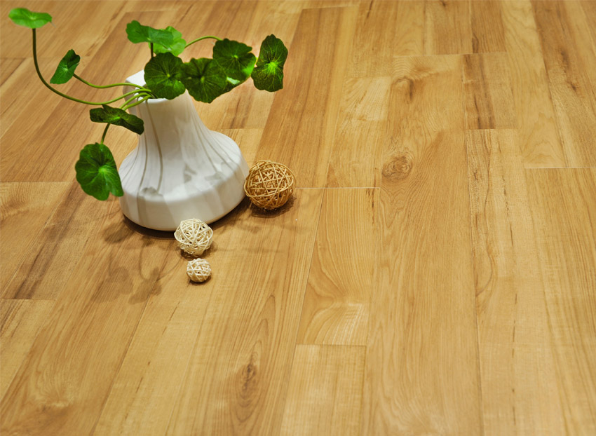 鵬鴻強(qiáng)化復(fù)合地板2808 鵬鴻強(qiáng)化復(fù)合地板2808